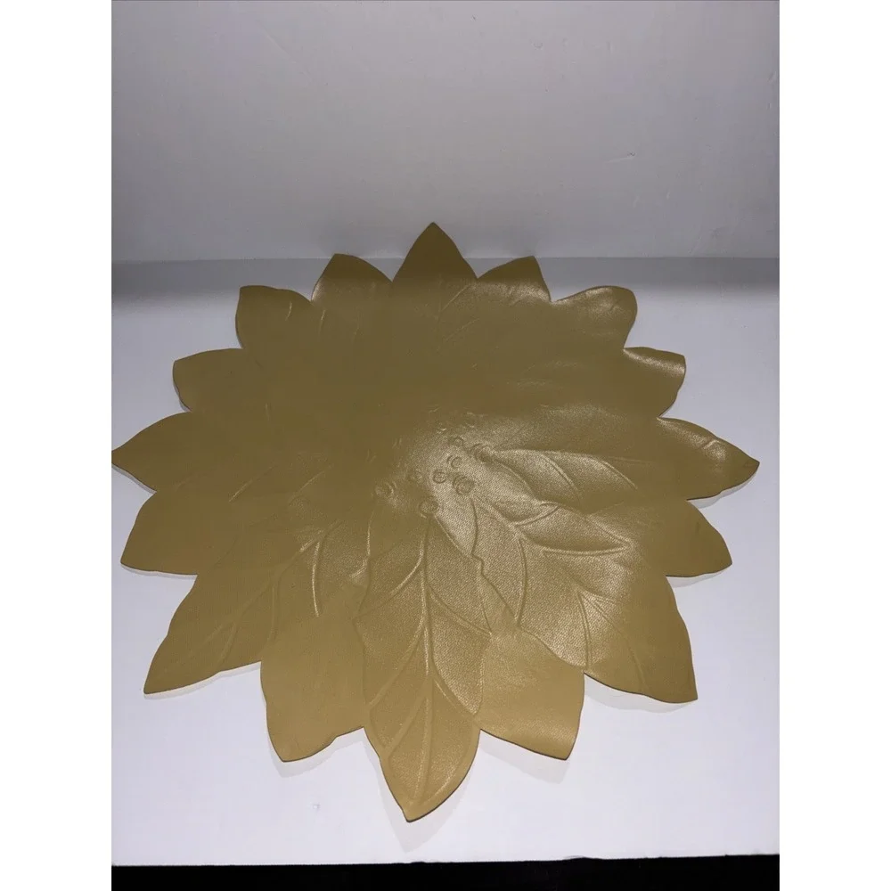 5 Vintage Gold Poinsettia Placemats Waterproof Holiday Table Decor 14.5